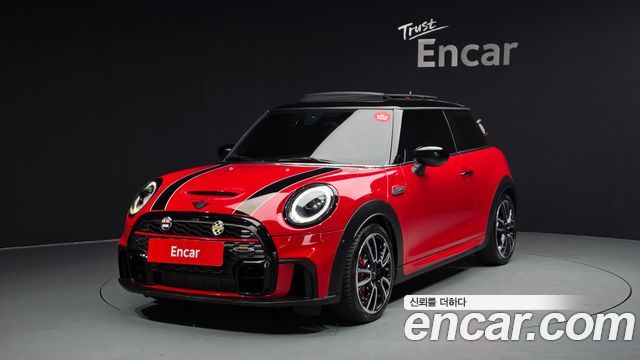 Mini Cooper JCW 2023 года из Кореи