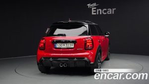 Mini Cooper JCW 2023 года из Южной Кореи