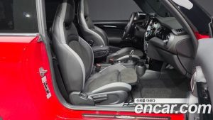 Mini Cooper JCW 2023 года из Южной Кореи