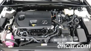 Lexus ES Luxury Plus 2026 года из Южной Кореи