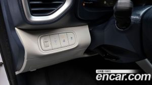 Hyundai Venue 1.6 Premium 2024 года из Южной Кореи