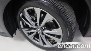 Lexus UX 2.0 F-Sport 2WD 2025 года из Южной Кореи