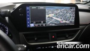 Lexus UX 2.0 F-Sport 2WD 2025 года из Южной Кореи