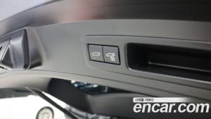 Lexus UX 2.0 F-Sport 2WD 2025 года из Южной Кореи