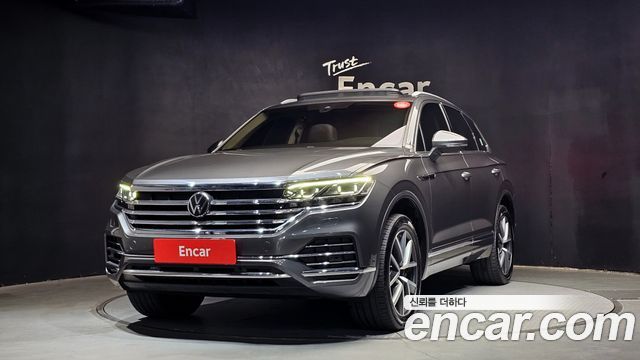 Volkswagen Touareg 3.0 TDI Prestige 2023 года из Кореи