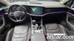 Volkswagen Touareg 3.0 TDI Prestige 2023 года из Южной Кореи