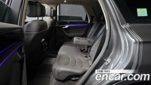 Volkswagen Touareg 3.0 TDI Prestige 2023 года из Южной Кореи