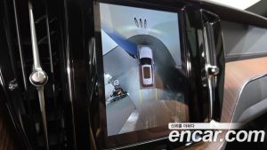 Volvo XC60 B5 ULTIMATE Bright 2023 года из Южной Кореи