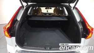 Volvo XC60 B5 ULTIMATE Bright 2023 года из Южной Кореи