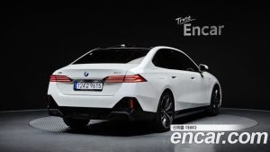 BMW 5-Series 530i xDrive M Sport 2024 года из Южной Кореи