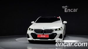 BMW 5-Series 530i xDrive M Sport 2024 года из Южной Кореи