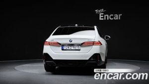 BMW 5-Series 530i xDrive M Sport 2024 года из Южной Кореи