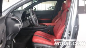 Lexus UX 2.0 F-Sport 2WD 2025 года из Южной Кореи