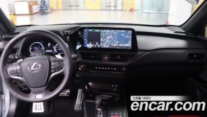 Lexus UX 2.0 F-Sport 2WD 2025 года из Южной Кореи