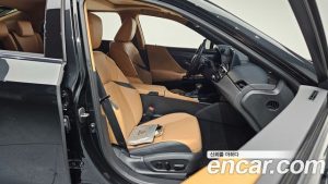 Lexus ES Executive 2026 года из Южной Кореи