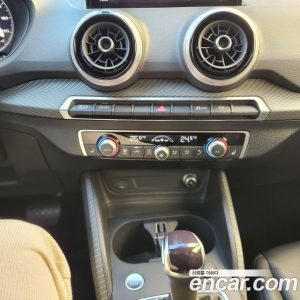 Audi Q2 35 TDI Premium 2023 года из Южной Кореи