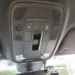 Audi Q2 35 TDI Premium 2023 года из Южной Кореи