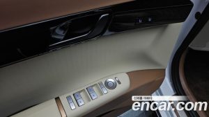 Hyundai Grandeur 2.5 Бензин 2WD 2025 года из Южной Кореи