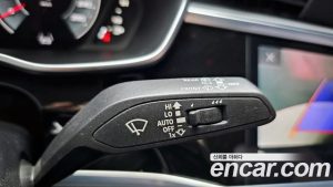 Audi Q3 35 TDI 4WD Premium Sportback 2023 года из Южной Кореи