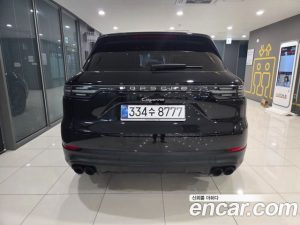 Porsche Cayenne 3.0 2022 года из Южной Кореи