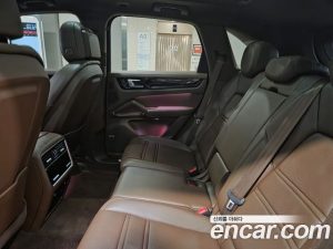 Porsche Cayenne 3.0 2022 года из Южной Кореи