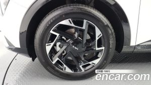 Kia Sportage Бензин 1.6 Turbo 2WD 2024 года из Южной Кореи