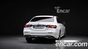 Mercedes-Benz E-Class E250 AMG Line 2023 года из Южной Кореи