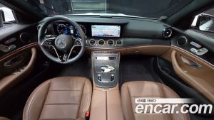 Mercedes-Benz E-Class E250 AMG Line 2023 года из Южной Кореи