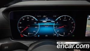 Mercedes-Benz E-Class E250 AMG Line 2023 года из Южной Кореи