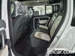 Land Rover Defender 110 P300 X- SE 2024 года из Южной Кореи