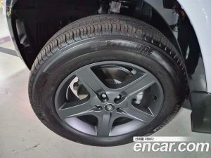 Land Rover Defender 110 P300 X- SE 2024 года из Южной Кореи