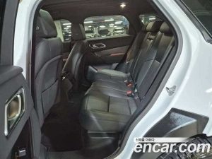 Land Rover Range Rover Velar 2.0 P250 Dynamic SE 2025 года из Южной Кореи