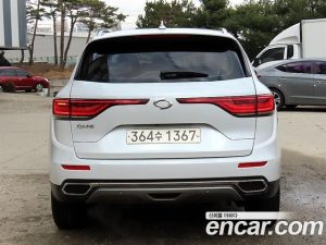 Renault-KoreaSamsung QM6 2.0 GDe LE Signature 2WD 2023 года из Южной Кореи