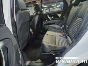 Land Rover Discovery Sport P250 SE 2023 года из Южной Кореи
