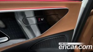 Mercedes-Benz E-Class E200 Avantgarde 2024 года из Южной Кореи