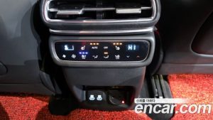 Genesis GV80 2.5T Бензин AWD 2024 года из Южной Кореи