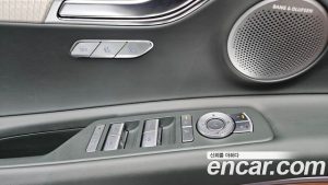 Genesis GV80 2.5T Бензин AWD 2025 года из Южной Кореи