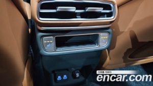 Genesis GV80 2.5T Бензин AWD 2025 года из Южной Кореи