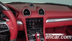 Porsche 718 4.0 GTS 2024 года из Южной Кореи