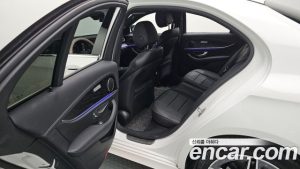 Mercedes-Benz E-Class E250 AMG Line 2023 года из Южной Кореи