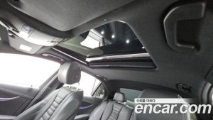 Mercedes-Benz E-Class E250 AMG Line 2023 года из Южной Кореи
