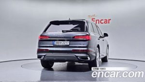 Audi Q7 45 TDI 4WD Premium 2023 года из Южной Кореи