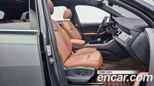 Audi Q7 45 TDI 4WD Premium 2023 года из Южной Кореи