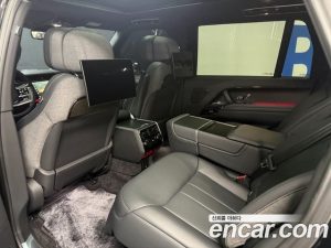 Land Rover Range Rover P530 SV LWB 2023 года из Южной Кореи