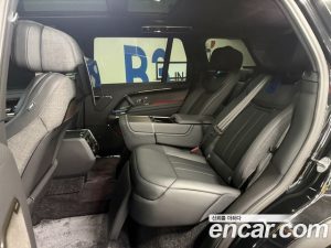 Land Rover Range Rover P530 SV LWB 2023 года из Южной Кореи