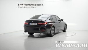 BMW 3-Series 320i 2024 года из Южной Кореи
