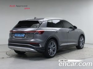Audi Q4 e-tron 45 Premium 2025 года из Южной Кореи