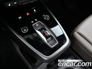 Audi Q4 e-tron 45 Premium 2025 года из Южной Кореи