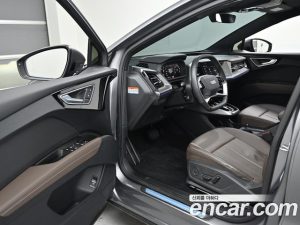 Audi Q4 e-tron 45 Premium 2025 года из Южной Кореи