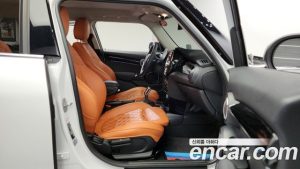 Mini Cooper 5Door CLASSIC 2024 года из Южной Кореи